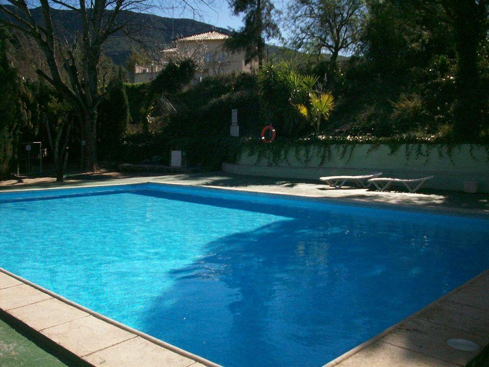 Hotel Oasis Country Park Rugat Esterno foto